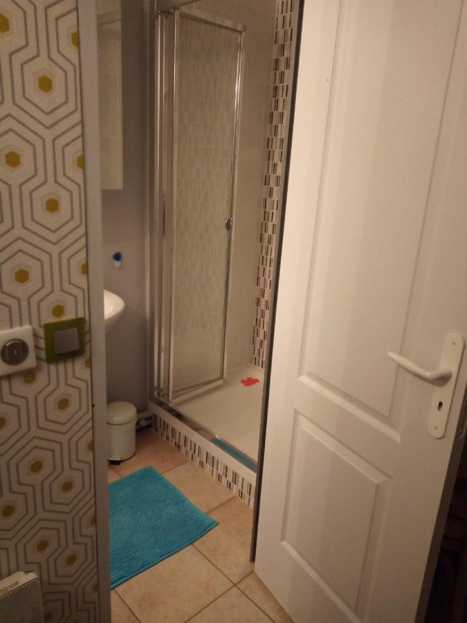 Chez Sylvie Et Claude Apartment Milly-sur-Thérain Екстериор снимка